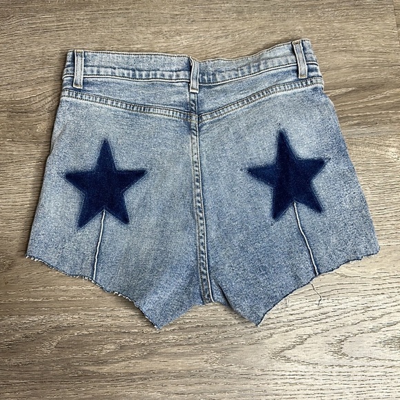 Revice Women’s High Rise Shorts Cut Off Rigid in Light Washed Sz 29 - Picture 5 of 9